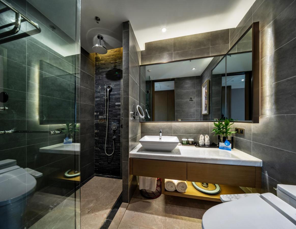 Weiselect Wanghu Hotel Куньмин Экстерьер фото