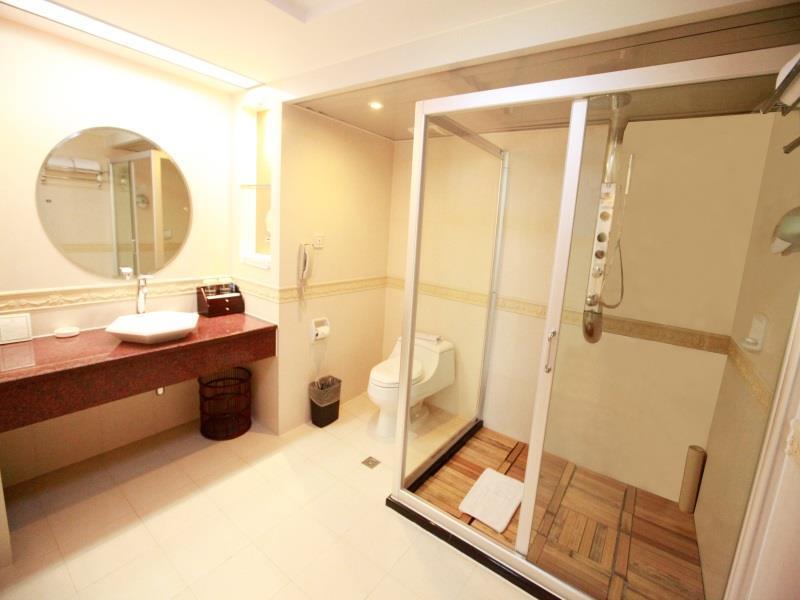 Weiselect Wanghu Hotel Куньмин Экстерьер фото