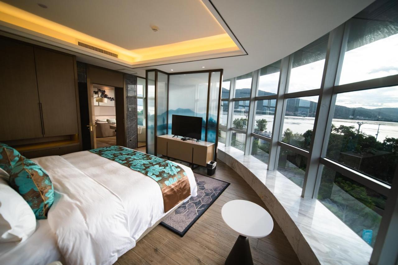 Weiselect Wanghu Hotel Куньмин Экстерьер фото